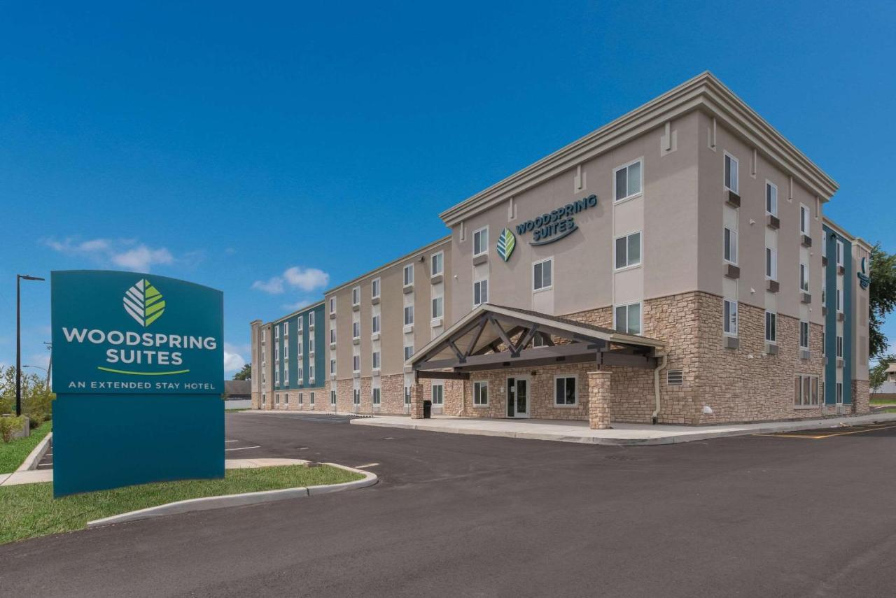 Woodspring Suites Philadelphia Northeast Exteriör bild