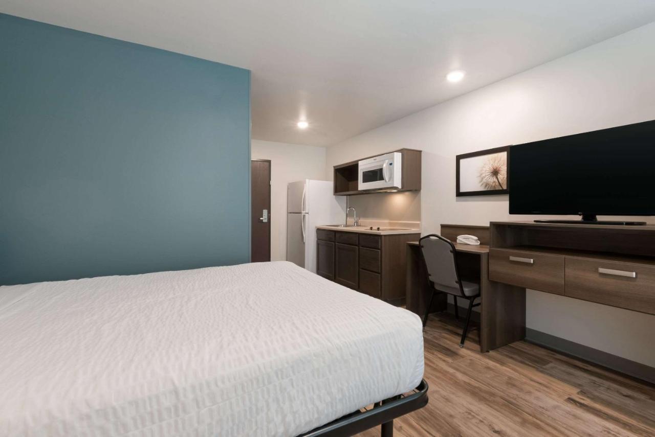 Woodspring Suites Philadelphia Northeast Exteriör bild